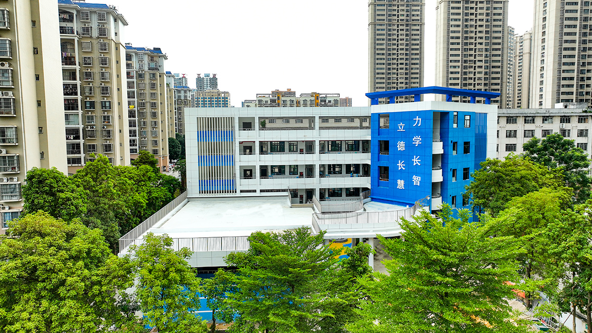 南宁市明秀东路小学新建教学综合楼.JPG